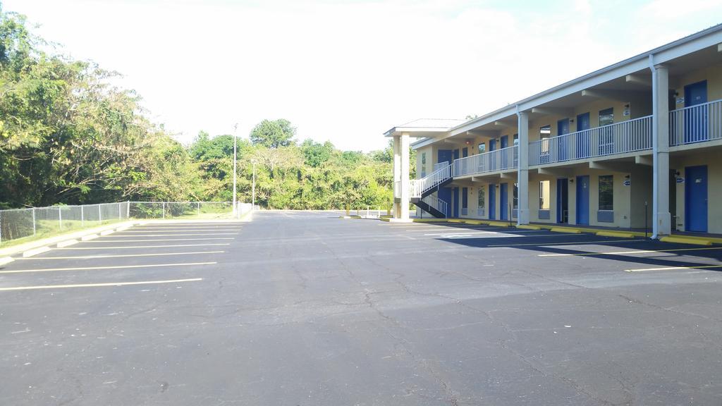 Royal Inn Alachua Exterior photo