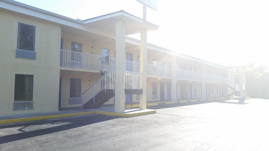 Royal Inn Alachua Exterior photo